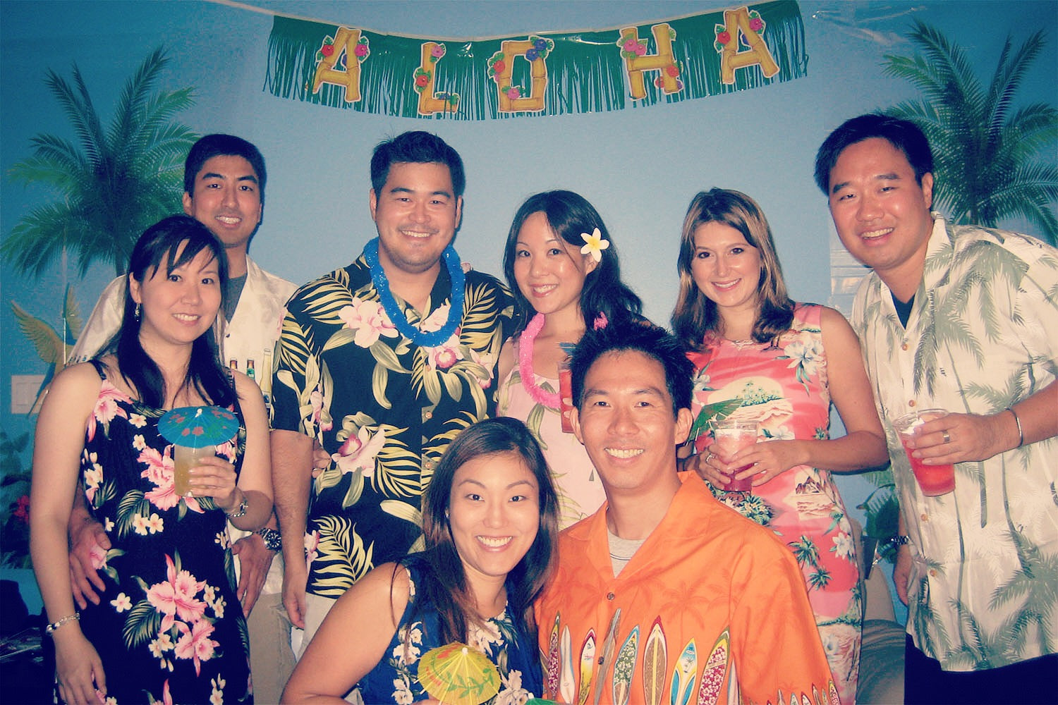 hawaiian dress up party