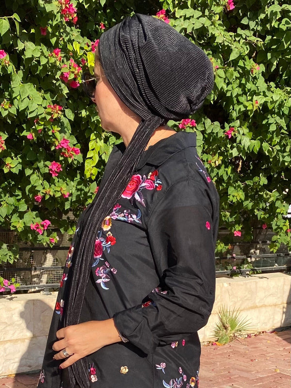 Star Printed Beanie Head Wrap, Black Chiffon stars