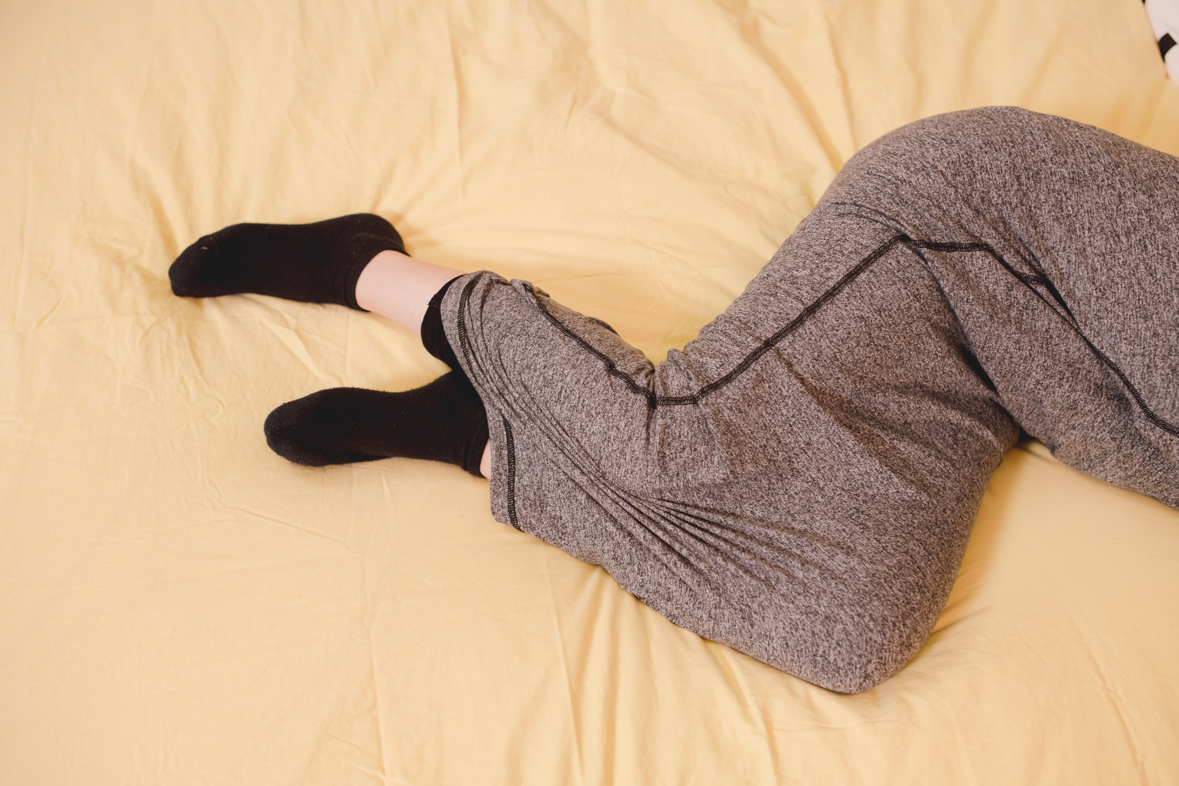 5 Ways To Prevent Nighttime Leg Cramps Hug Sleep 