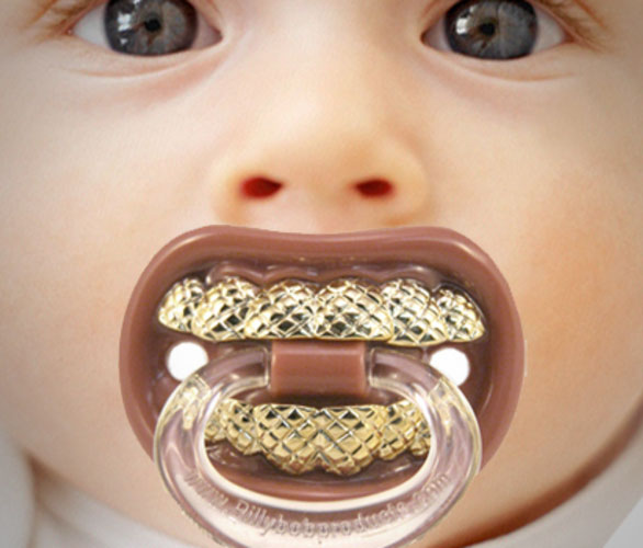 funny-teeth-baby-pacifiers-1868