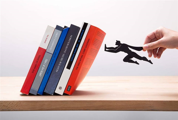 supershelf-bookend-makes-it-look-like-superman-is-holding-up-your-books