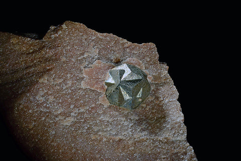 Twinned minerals collection of Ferdinando Giovine