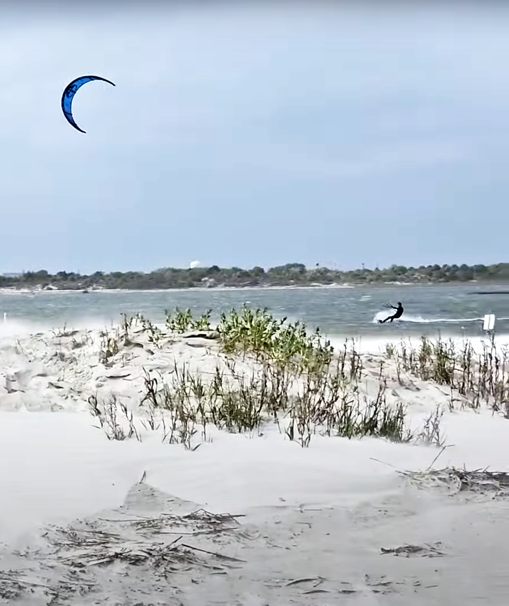 Kiteboarding Hugenot Park Jacksonville Florida .png__PID:2ac8a62e-4e64-458e-ac1f-3c6195e135d0