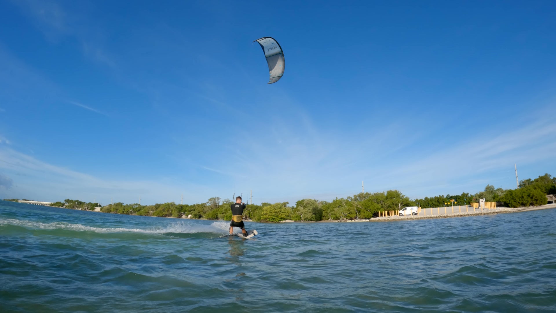 Kiteboarding florida keys anne's beach 3.jpg__PID:e4dd75f1-41d7-4f3d-bf35-07aceb2f9ddd