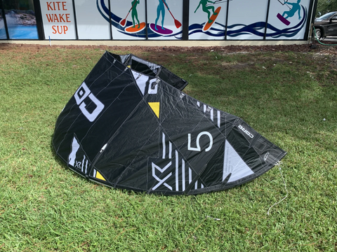 What Size Kite Should I Get For Kiteboarding?