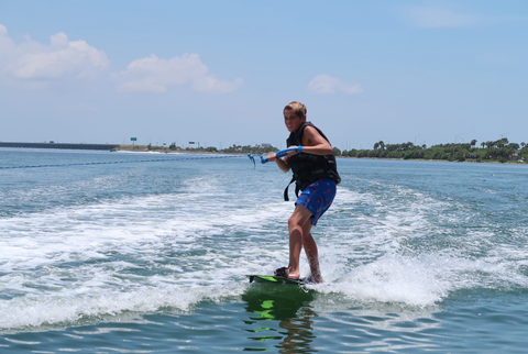 How to wakeboard for beginners 