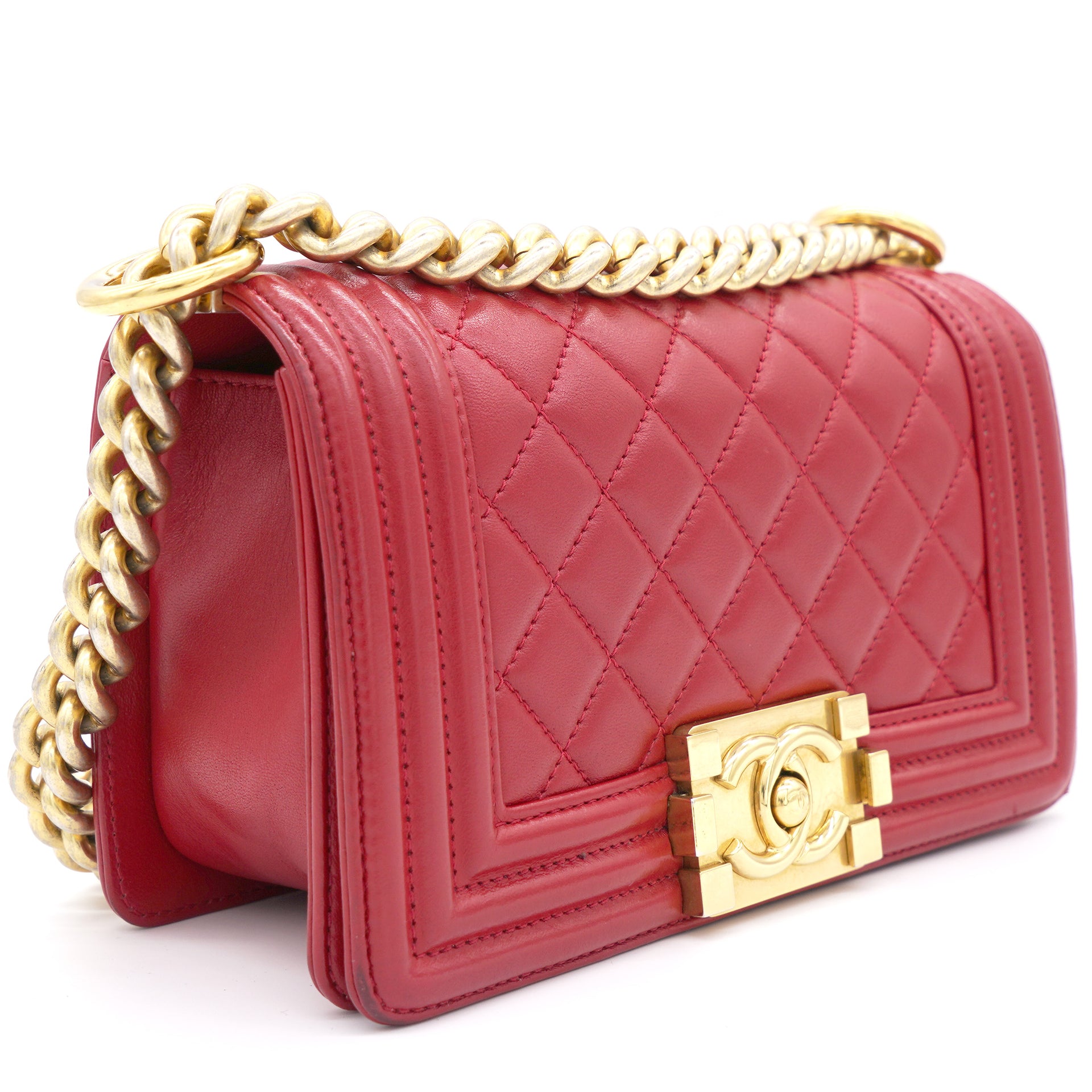 Chanel Red Quilted Lambskin Leather Small Boy Flap Bag – STYLISHTOP