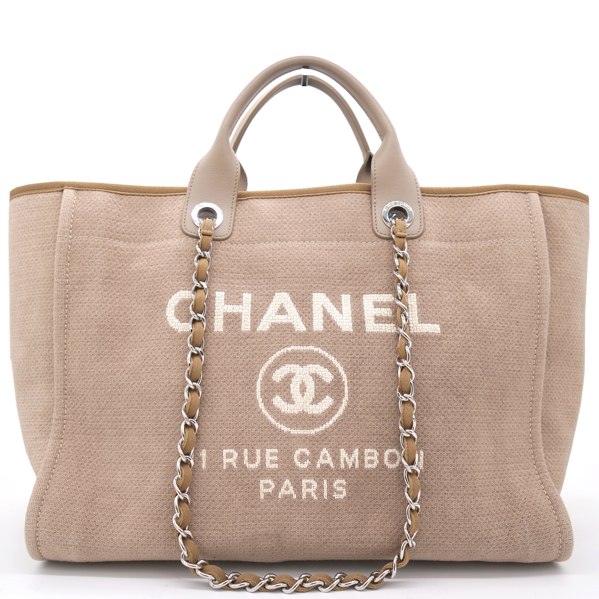 WHATS IN MY BAG  Chanel Deauville Tote Bag Review  Lace  Lashes