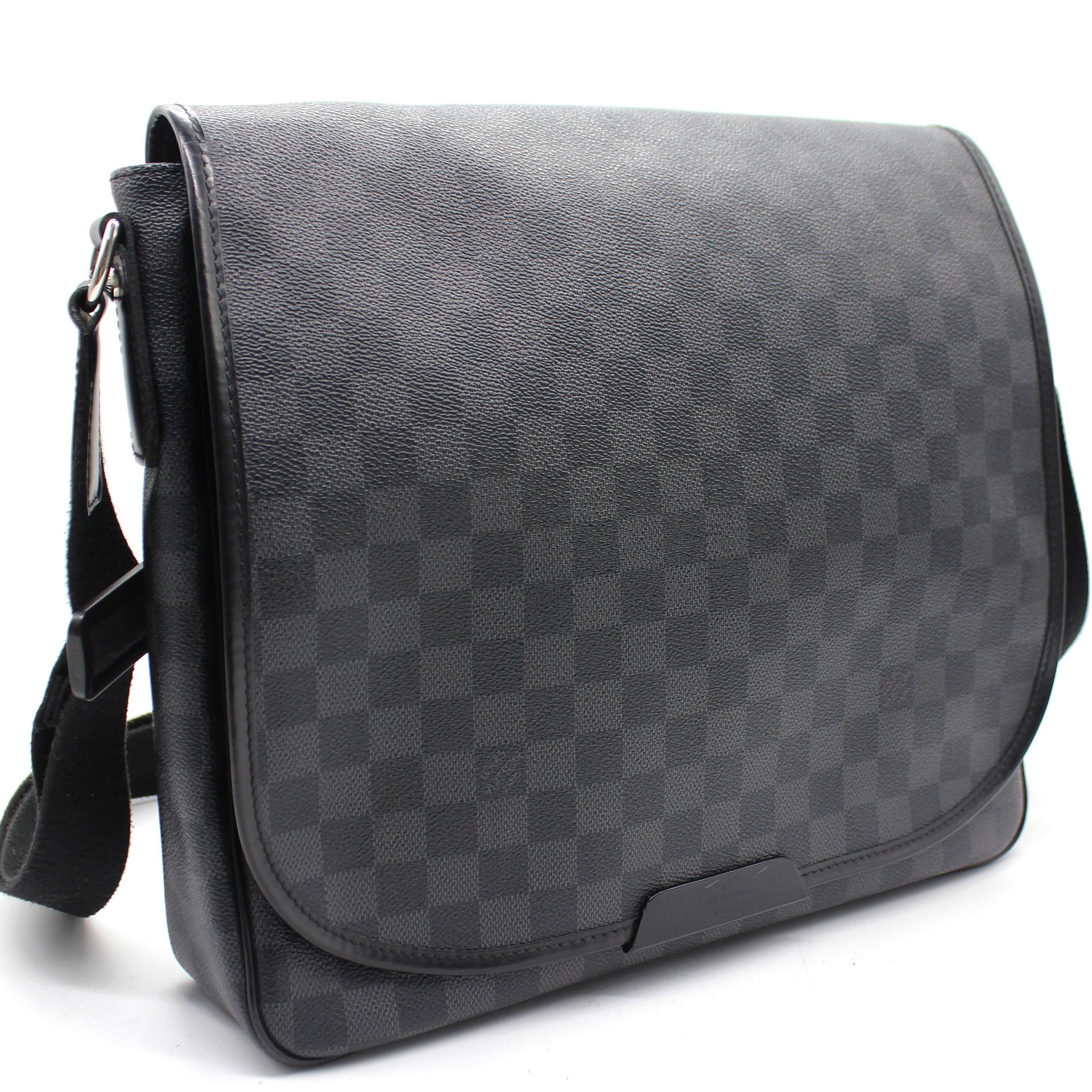 Men's Louis Vuitton Messenger bags from $800