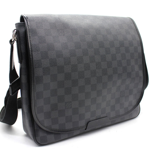 LOUIS VUITTON District MM Brown Damier Ebene Messenger Bag