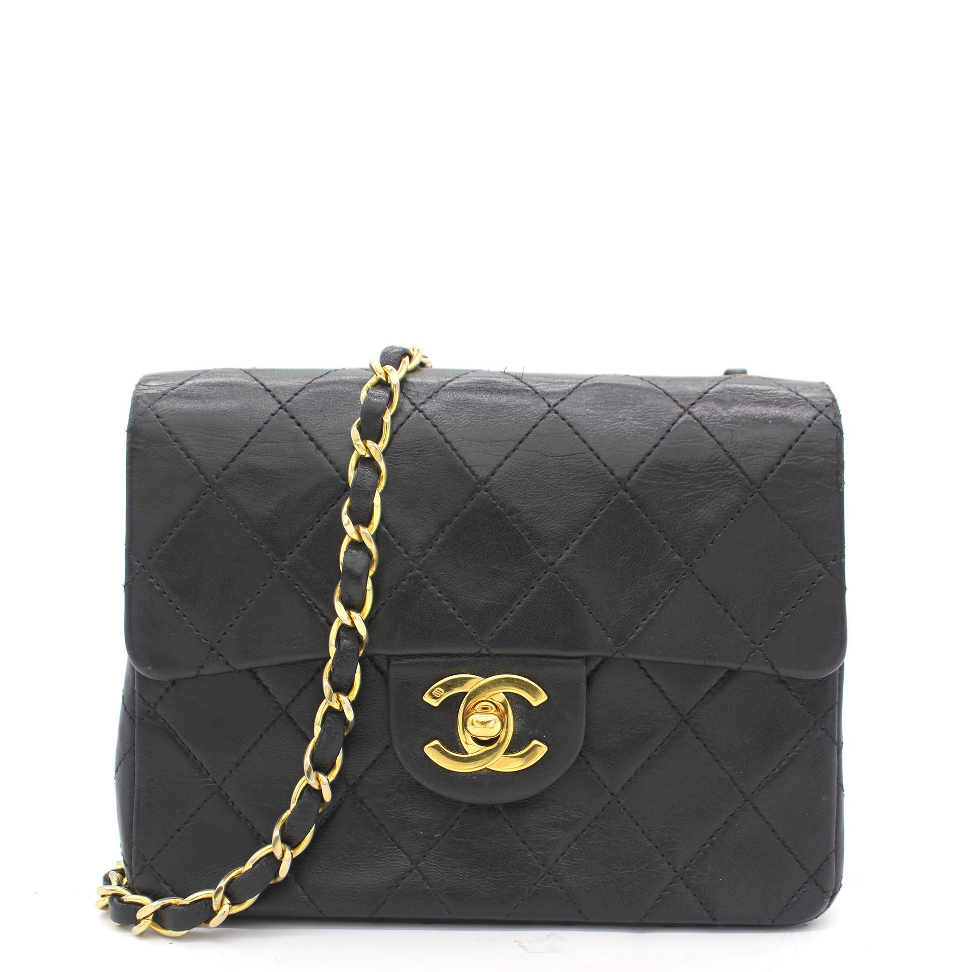 Túi Chanel 22 Large Handbag đen logo vàng da bê 45cm best quality