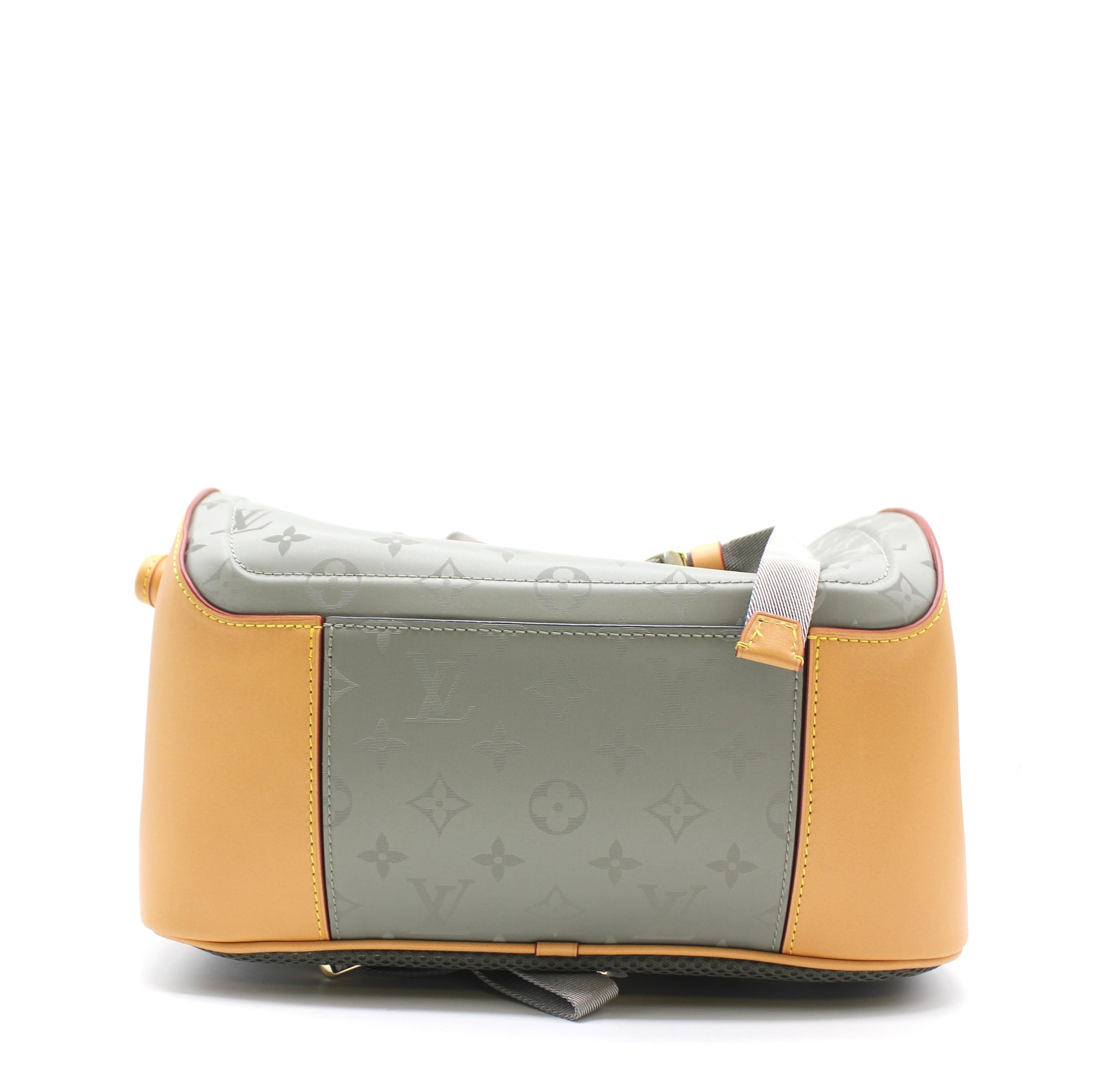 Louis Vuitton Camera Bag Limited Edition Titanium Monogram Canvas