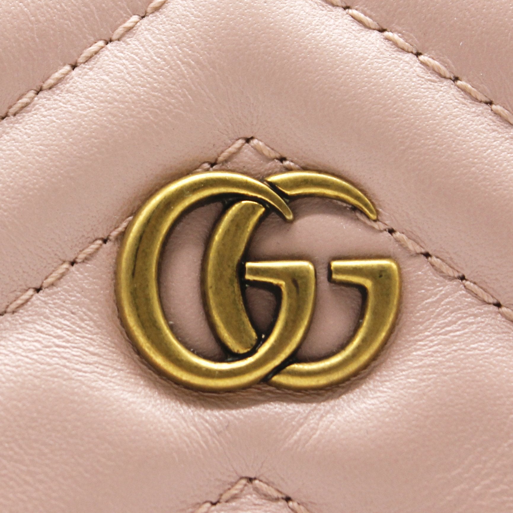 besøg gør dig irriteret Rejse Gucci Calfskin Matelasse Mini GG Marmont Chain Bag Light Pink – STYLISHTOP