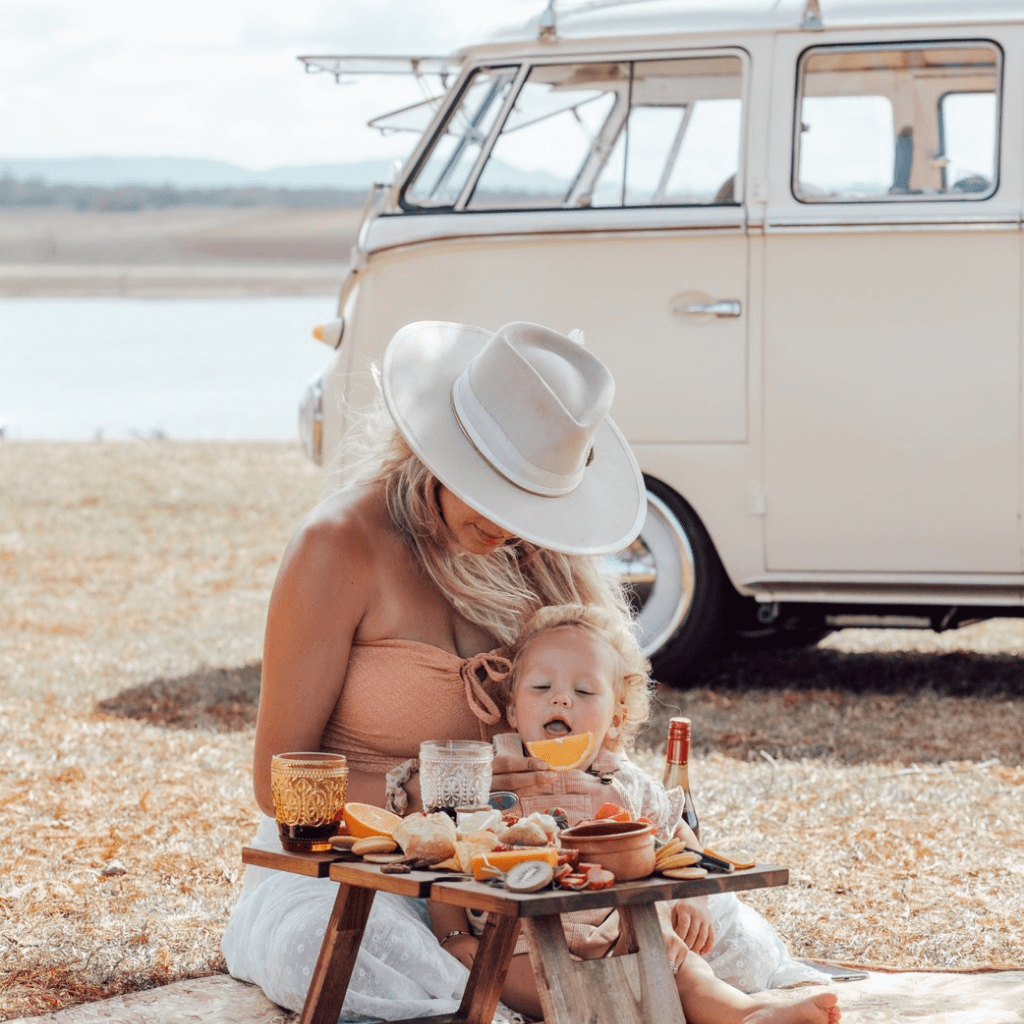 folding picnic table