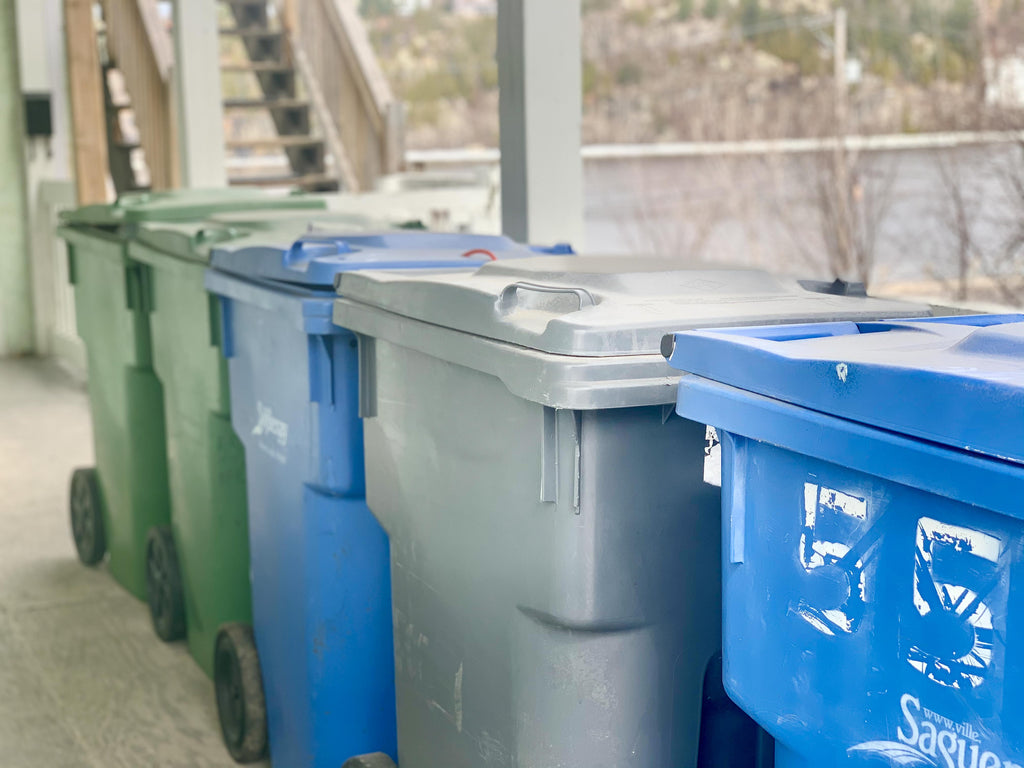 bacs de poubelles et de recyclage qc