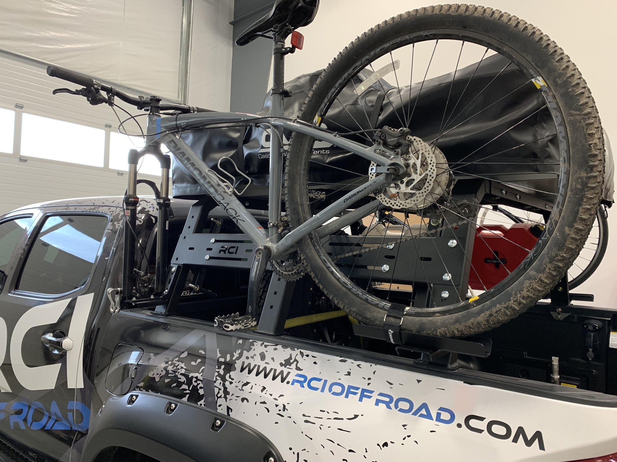 toyota tacoma bike mount