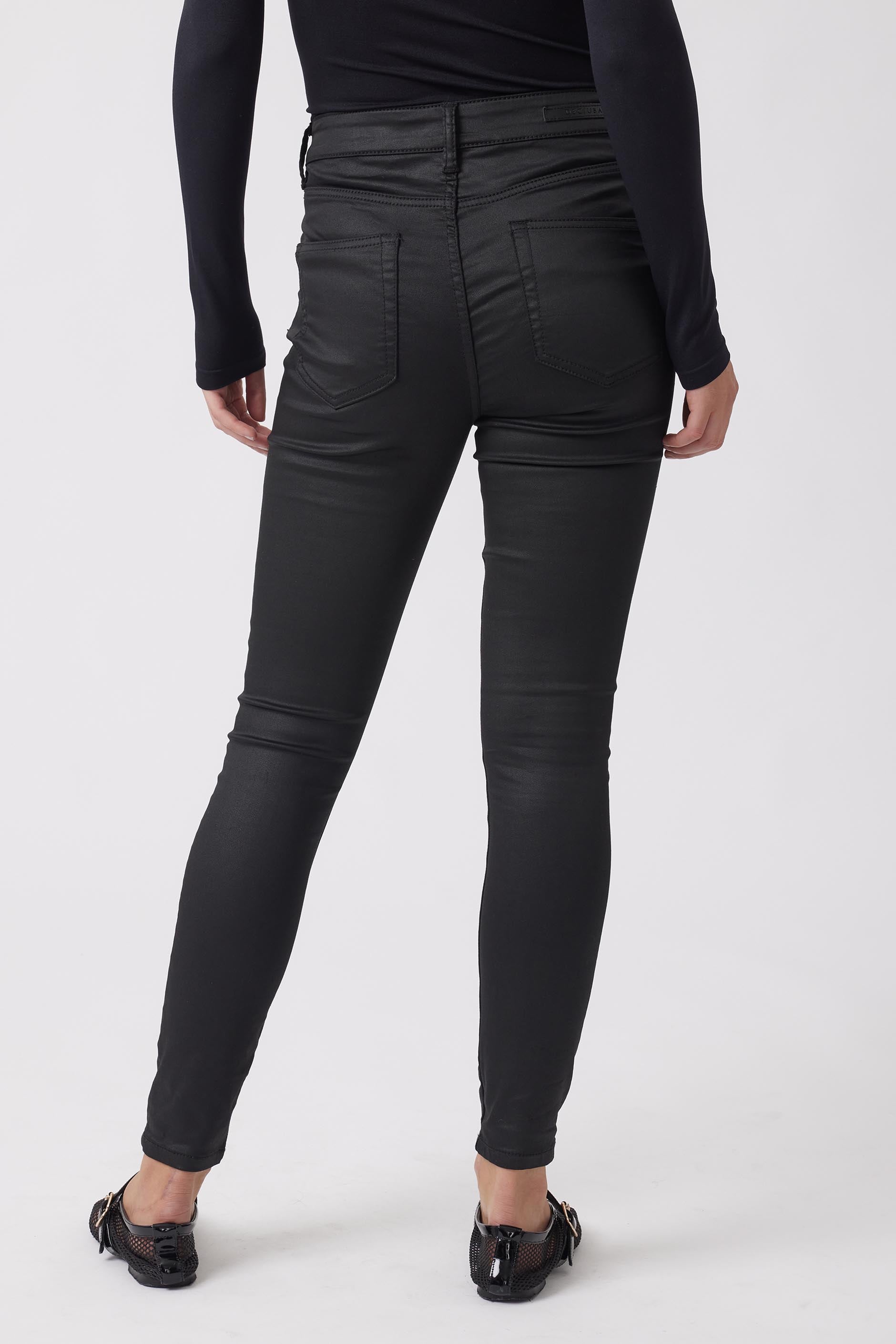 Riley 5 Pocket Skinny Jean — COATED BLACK
