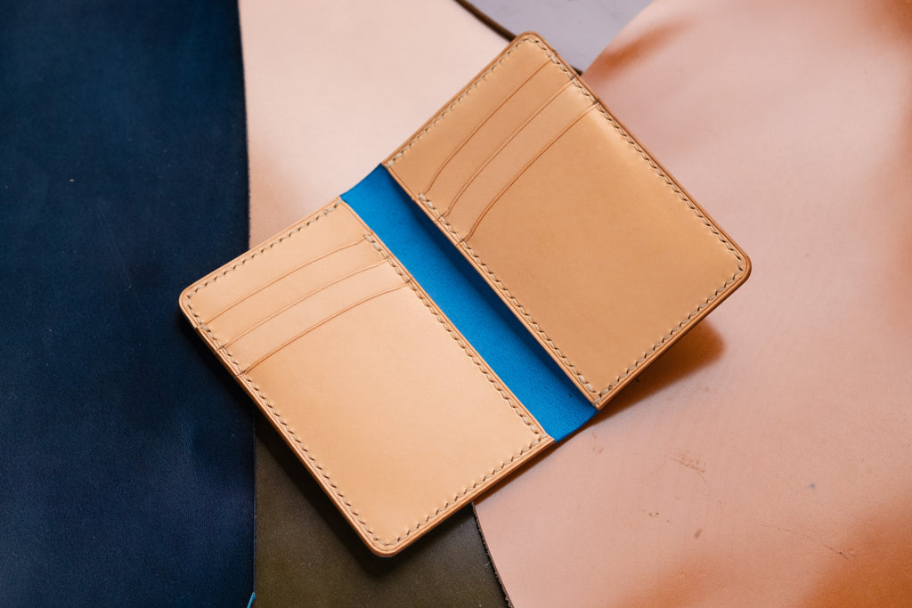 7 COLORS- Navy Blue Shell Cordovan & Natural Leather Vertical Card