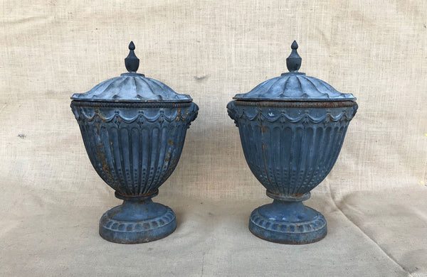 A Pair of Vintage Cast Iron Urns – garden-artefacts