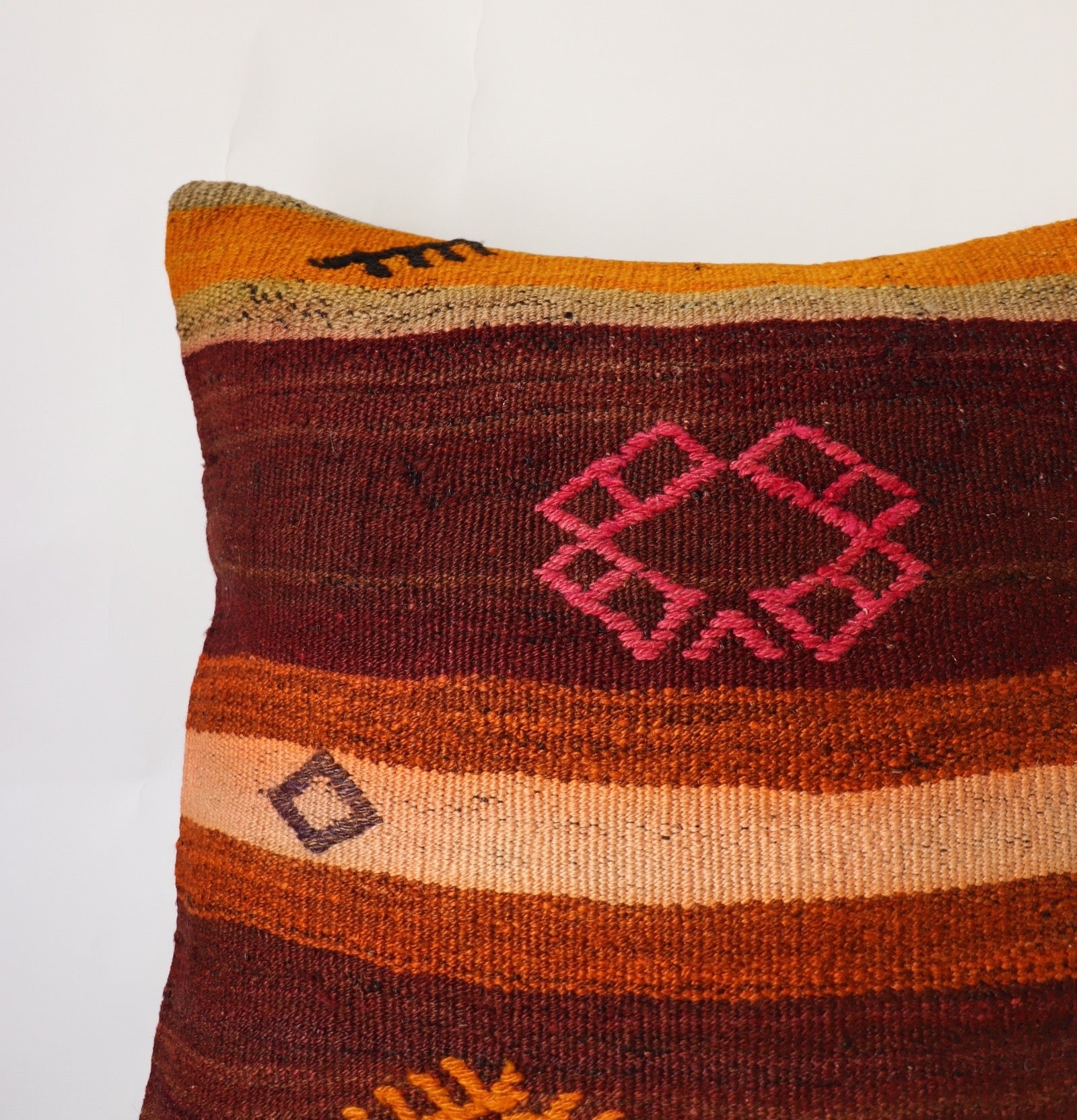 Kilim pillow no. 257