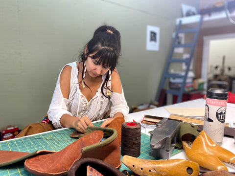 Sauna White Bear working in her studio