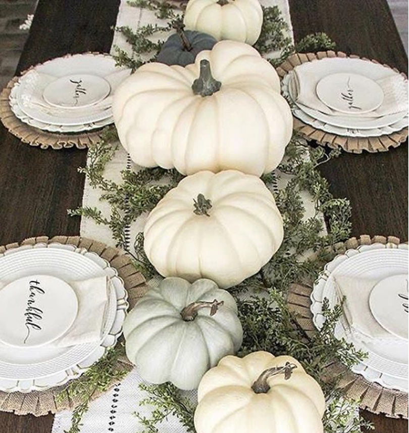 Thanksgiving-table-decor-idea-21