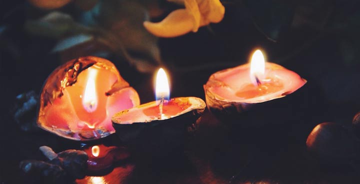 halloween fortune game Walnut Candle Boat