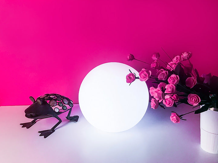 LOFTEK LED glow sphere lamp