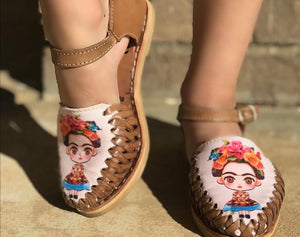 frida huaraches