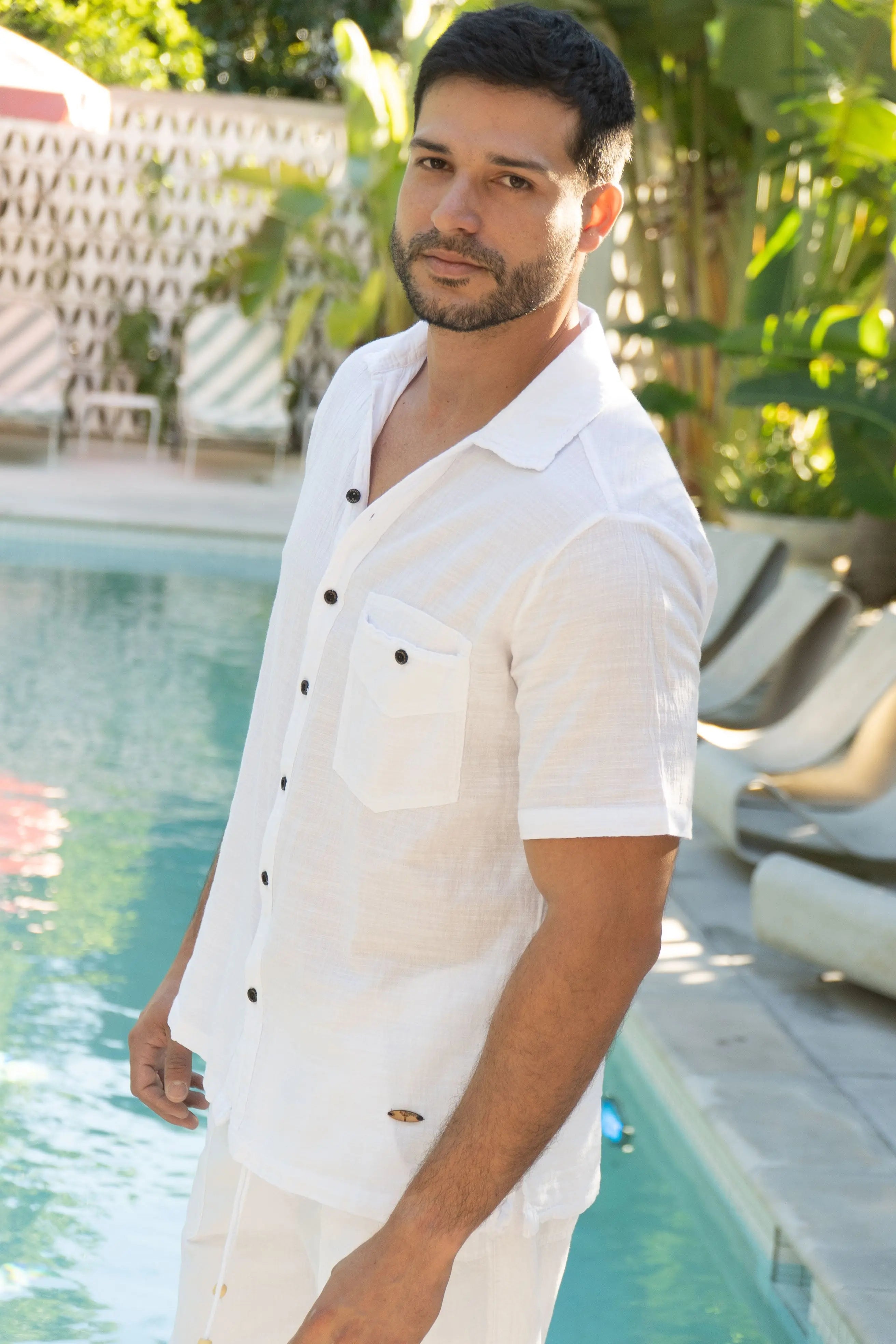 Leo Button Down Shirt 42051 Size:Extra large They' ll fit on your
