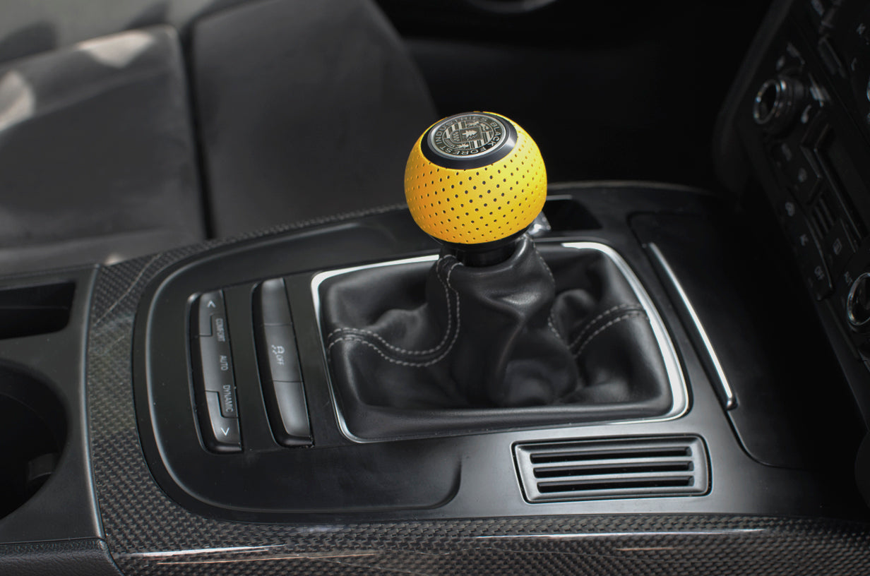 BFI Heavy Weight Shift Knob SCHWARZ - Air Leather (BMW Fitment)