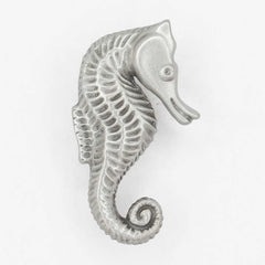 https://cdn.shopify.com/s/files/1/0013/9988/1776/products/Seahorse-Knob-181R_240x240.jpg?v=1625093090