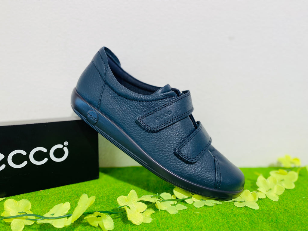 ecco women's shoes with velcro