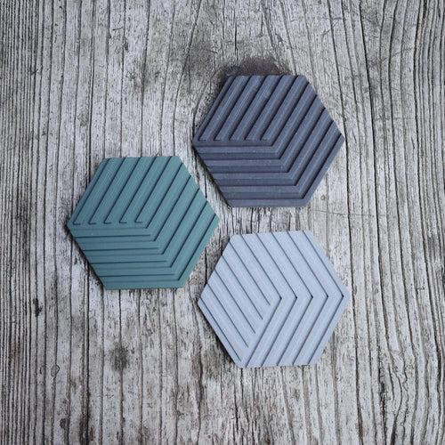 Hexagonal geometry cup coaster mold