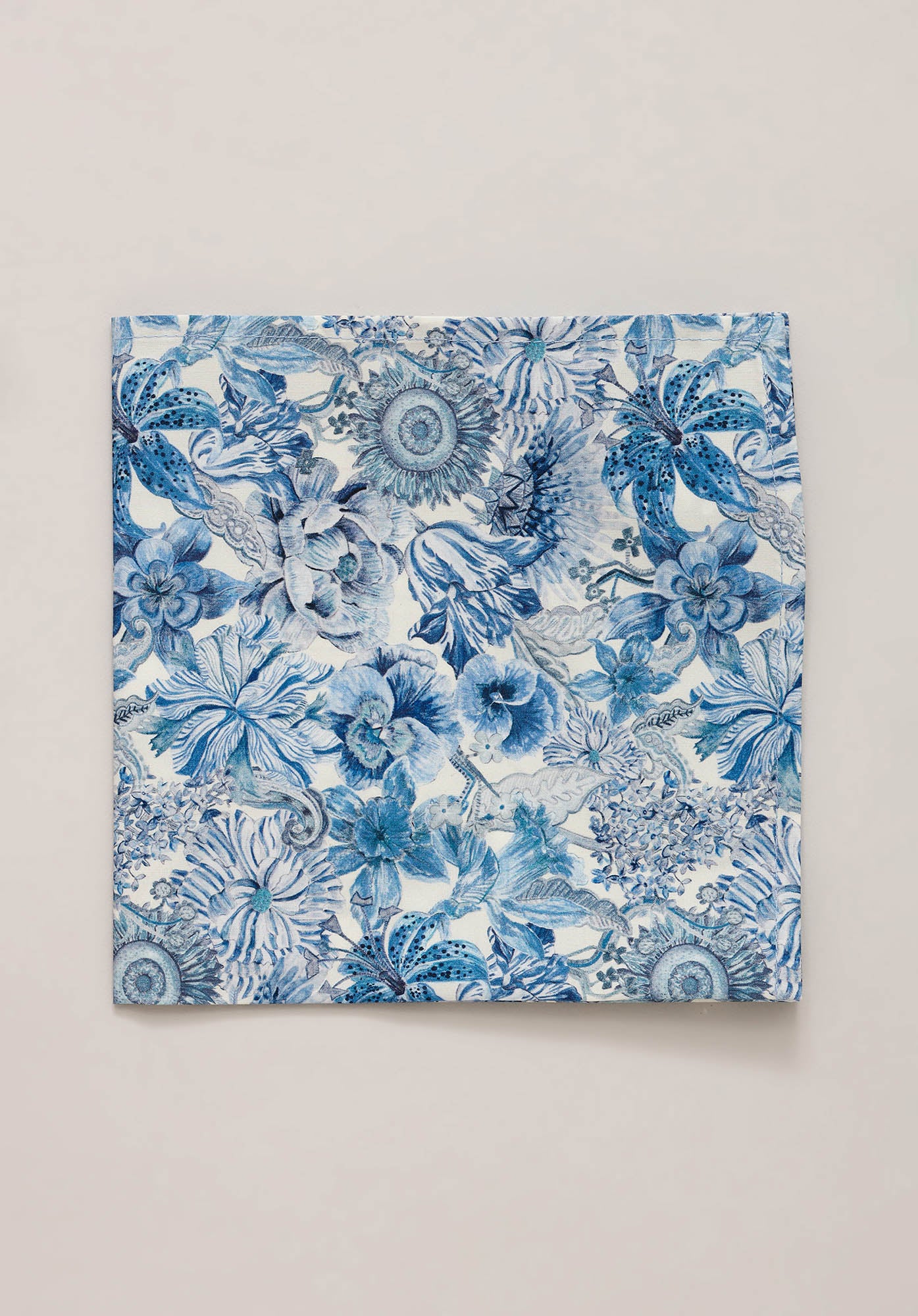 LIBERTY WONDER GARDEN POCKET SQUARE