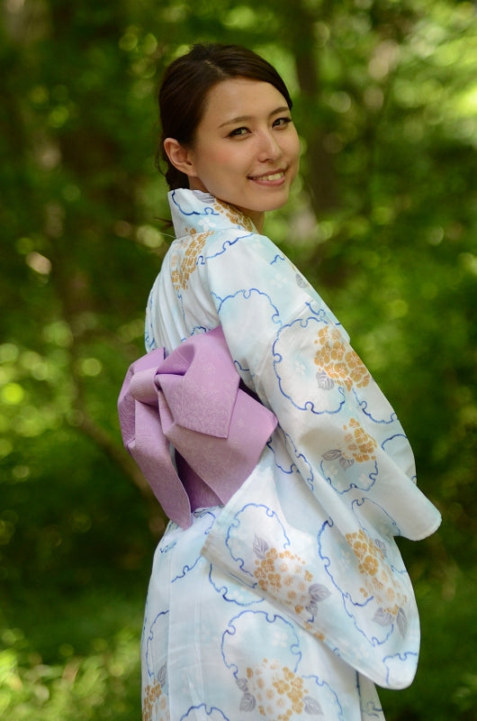 Japanese women yukata kimono. Summer kimono. – Kimono yukata market sakura