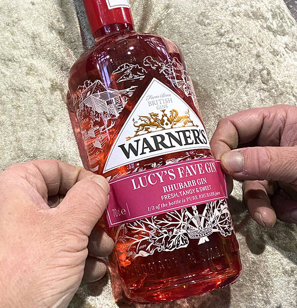 Personalising your gin bottle