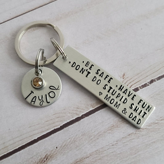 Keychain Don't Do Stupid Love Mom Dad, Funny Gift , Sweet Sixteen Gift, Son  Daughter Teenagers Gift, Drivers License Gift For Son