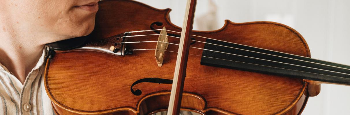 Why Do Violin, Viola, and Double Bass Strings Break? – for Strings