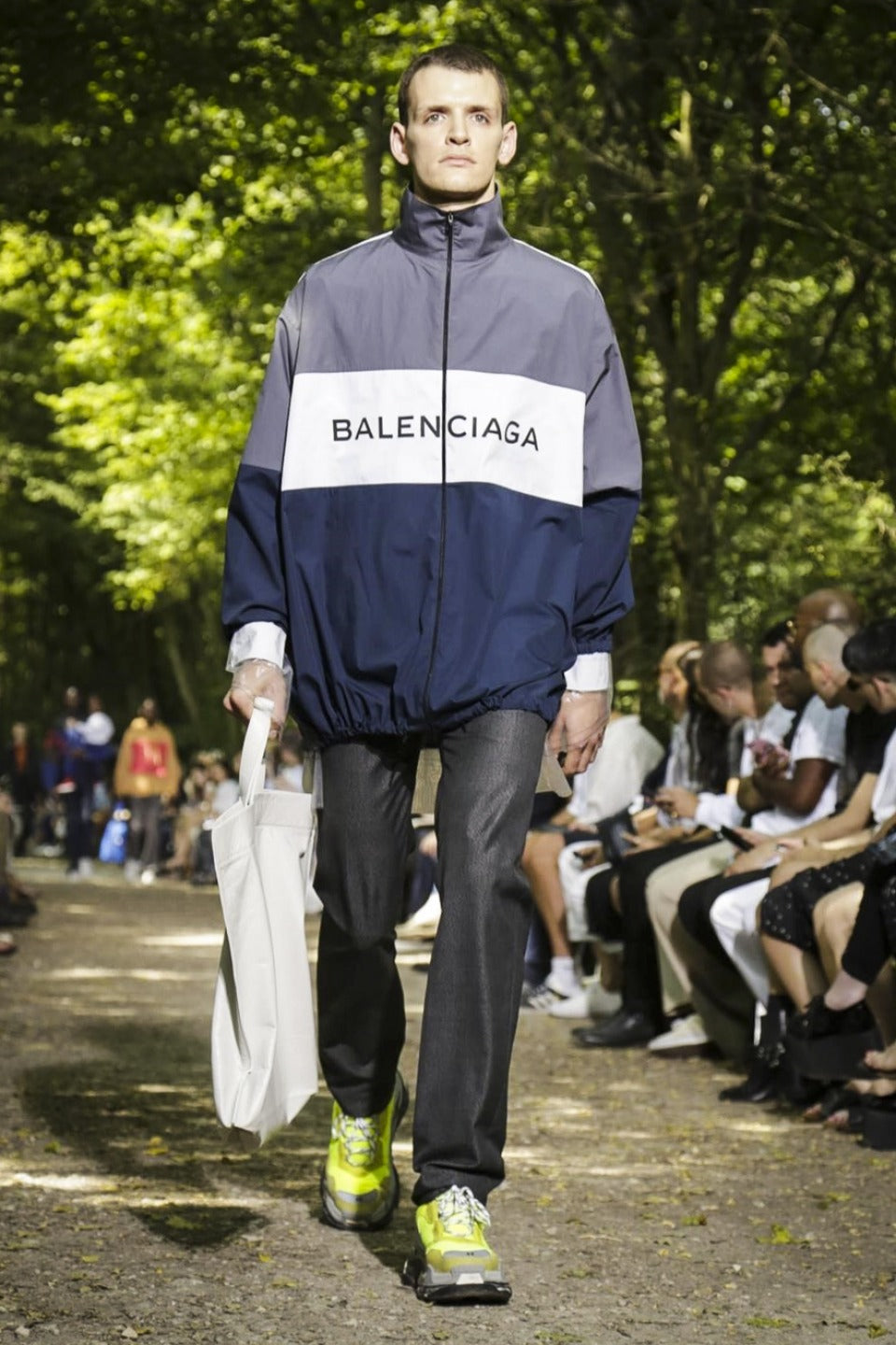 balenciaga 18