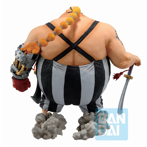 One Piece Queen Figure The Fierce Men Who Gathered At The Dragon Crunchyroll