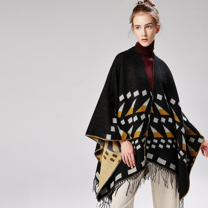 Ariel - Shawl Style Poncho With Geometric Shapes – ponchoandsombrero
