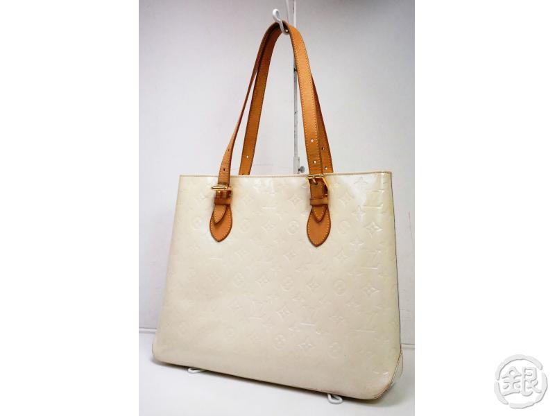 Louis Vuitton, Bags, Lv Brentwood Cream Color