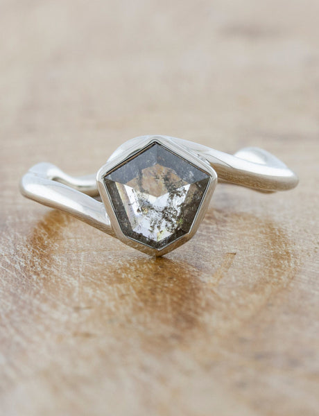 Vintage 9ct Gold Ruby Diamond Cluster Ring 4g Size P UK Hallmark 1985  Imperfect | eBay