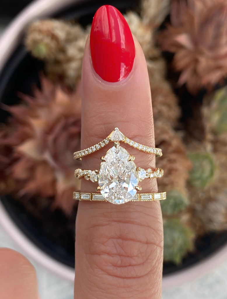Incredibly Unique Pear Shaped Diamond Engagement Ring [Video] Pear