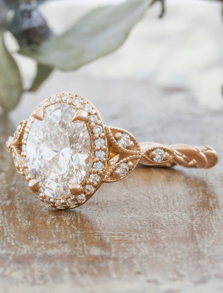Diamond Unique Engagement Rings Set, Iris & sparktickles |  sillyshinydiamonds