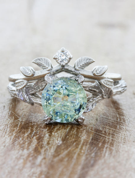 Bonus Grønthandler renhed Adelixa: Nature Inspired Wedding Ring with Leaf Details | Ken & Dana
