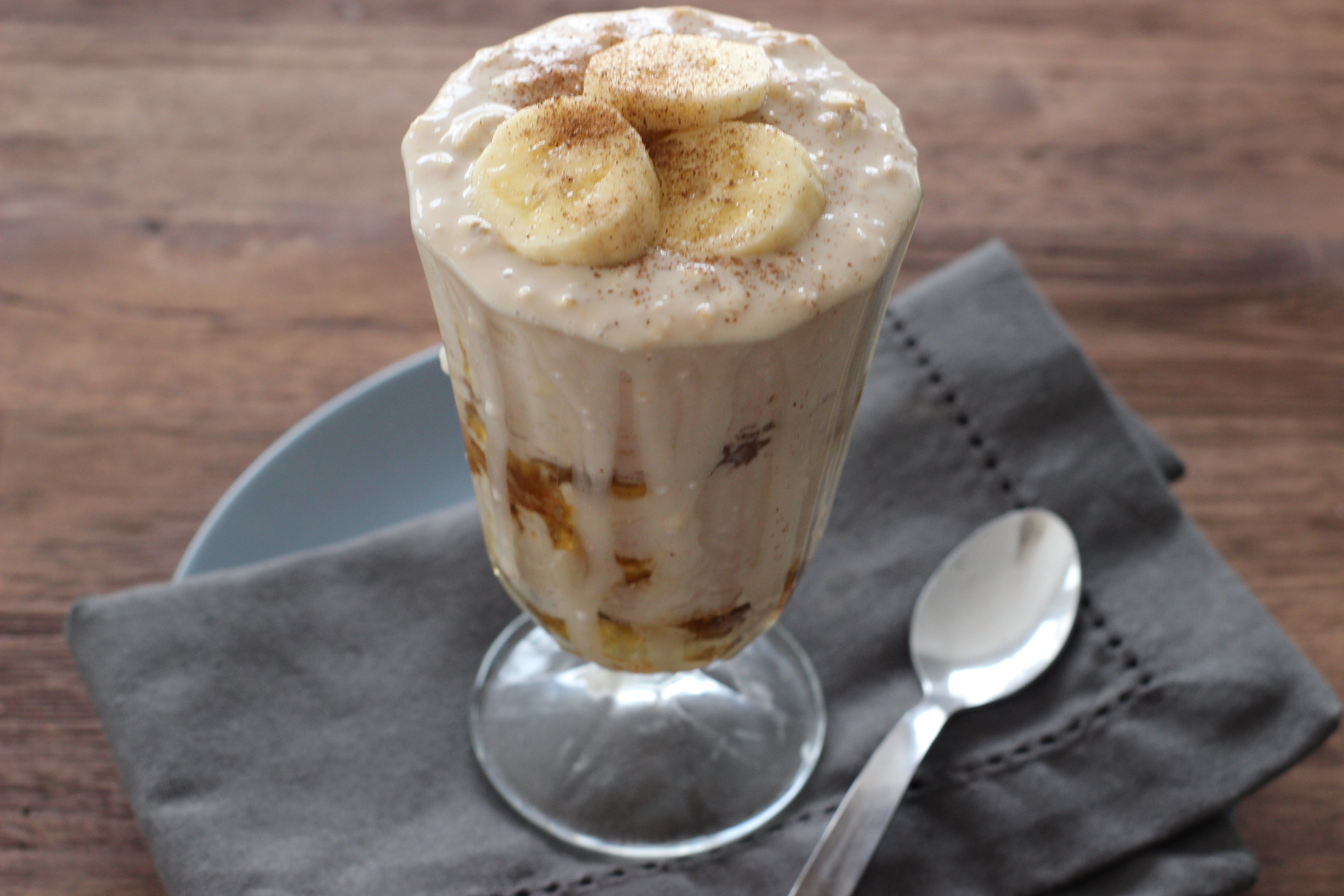 Banana & Vanilla Protein Overnight Oats