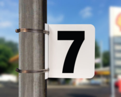 Pump Number Sign- Black on White, "7"