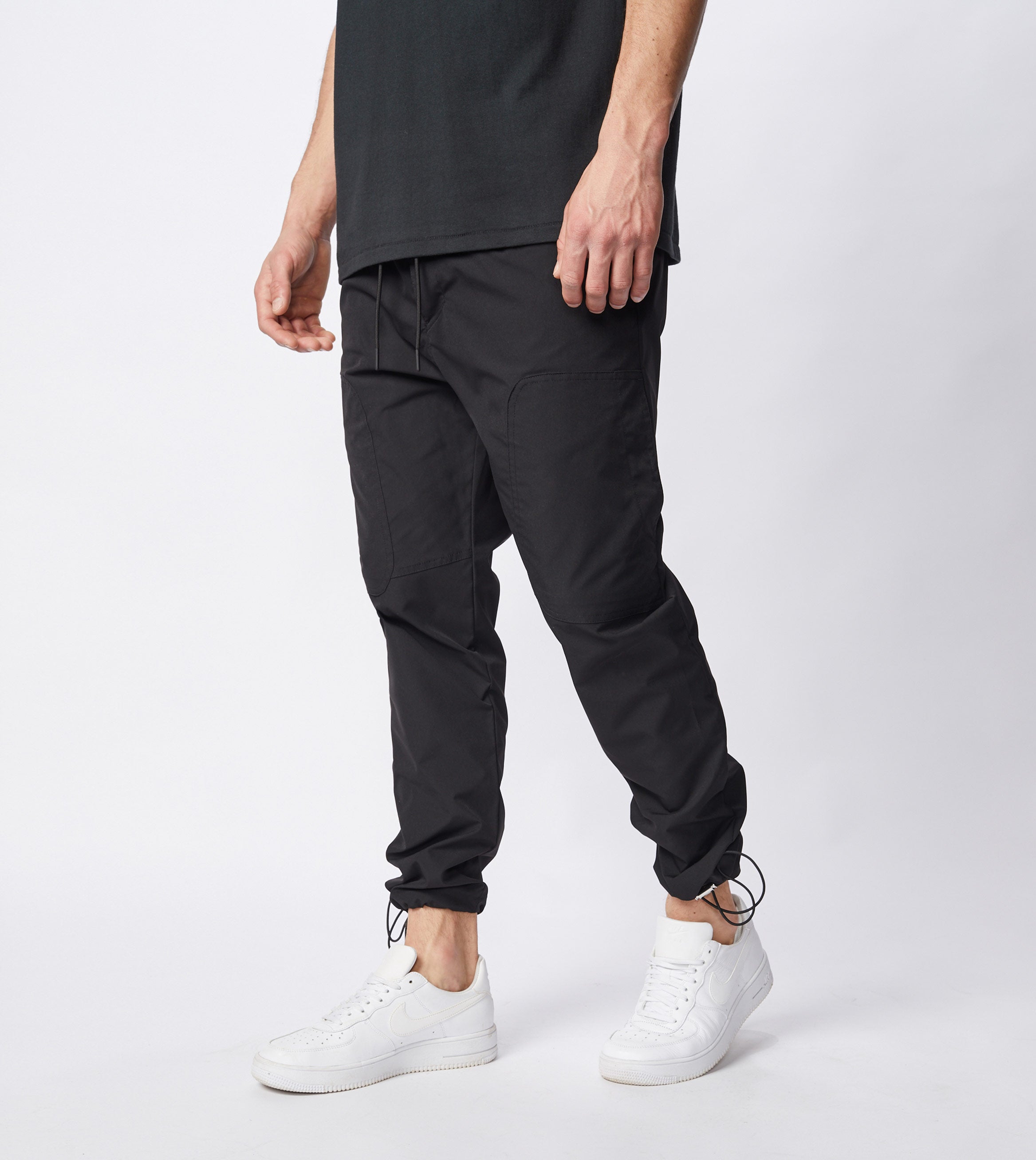 Jumpa Tech Pant Black – ZANEROBE